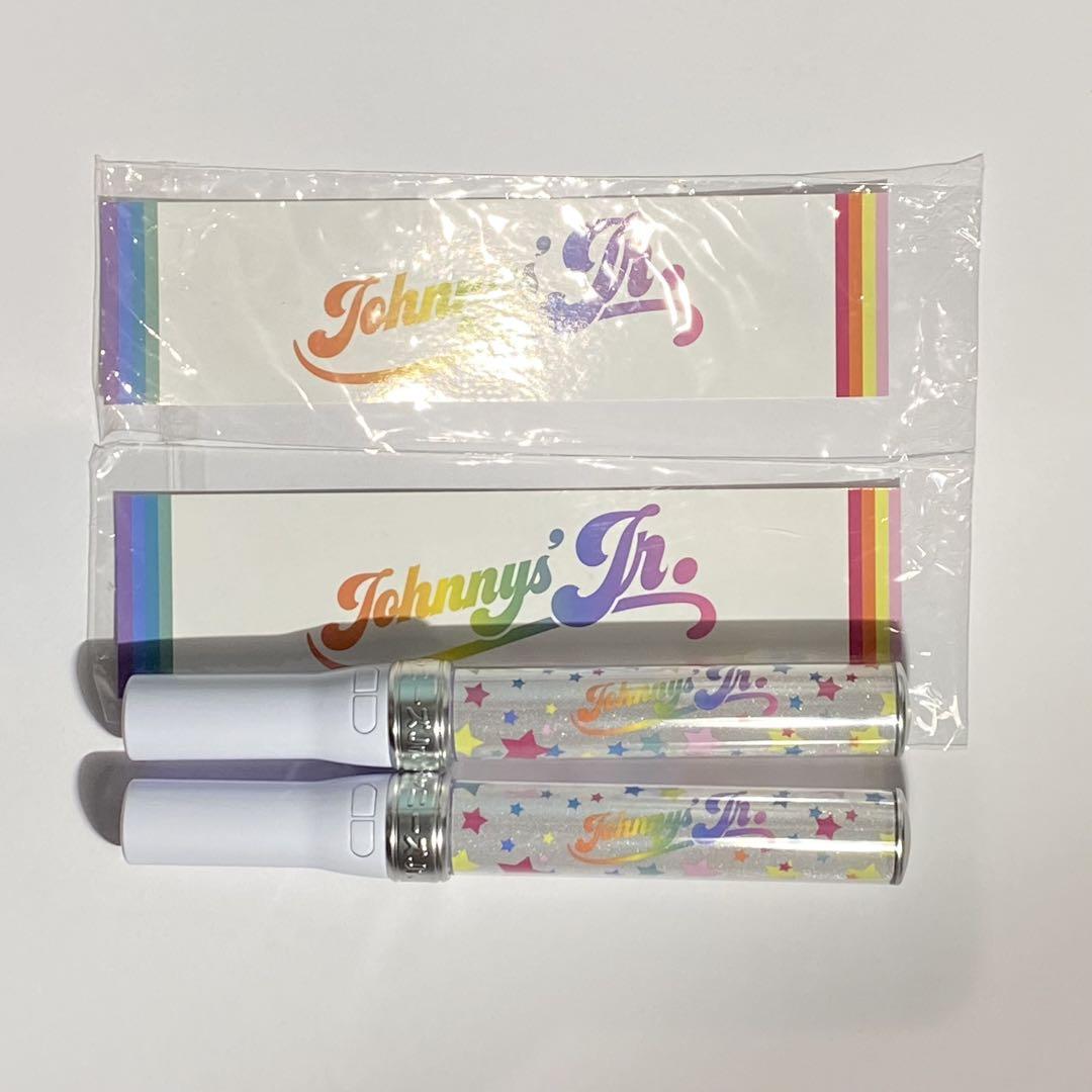ジャニーズJr. - トラジャぷれぜんと　ペンライト&amp;ストラップセット Amazon.co.jp: TravisJapan ペンライト ジュニアペンライト