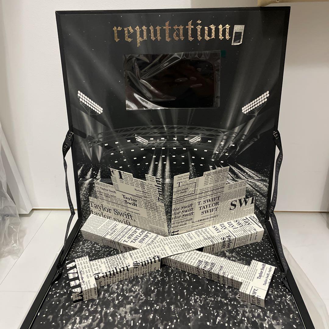 TAYLOR SWIFT reputation VIP BOX サイン入り CD
