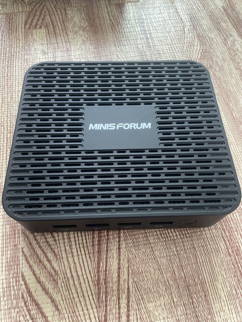 【ほぼ未使用】MINIS FORUM ミニPC USB 3.0ポート4つ搭載