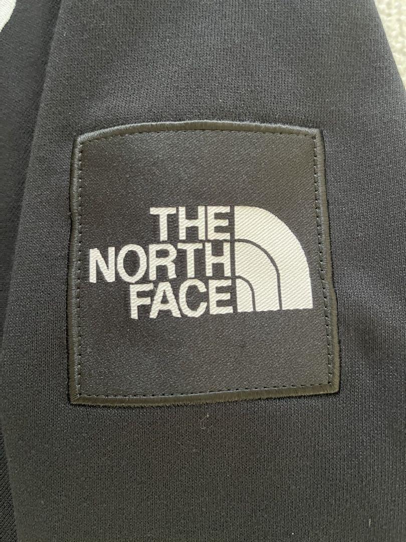 【THE NORTH FACE】スクエアロゴフーディ)刺繍ロゴ Sサイズ