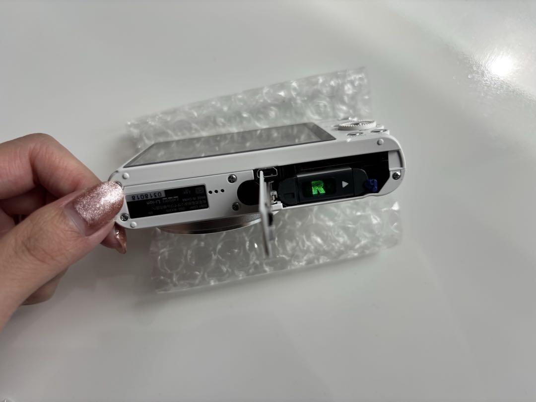 極美品　SONY Cyber-shot DSC-WX300 ホワイト