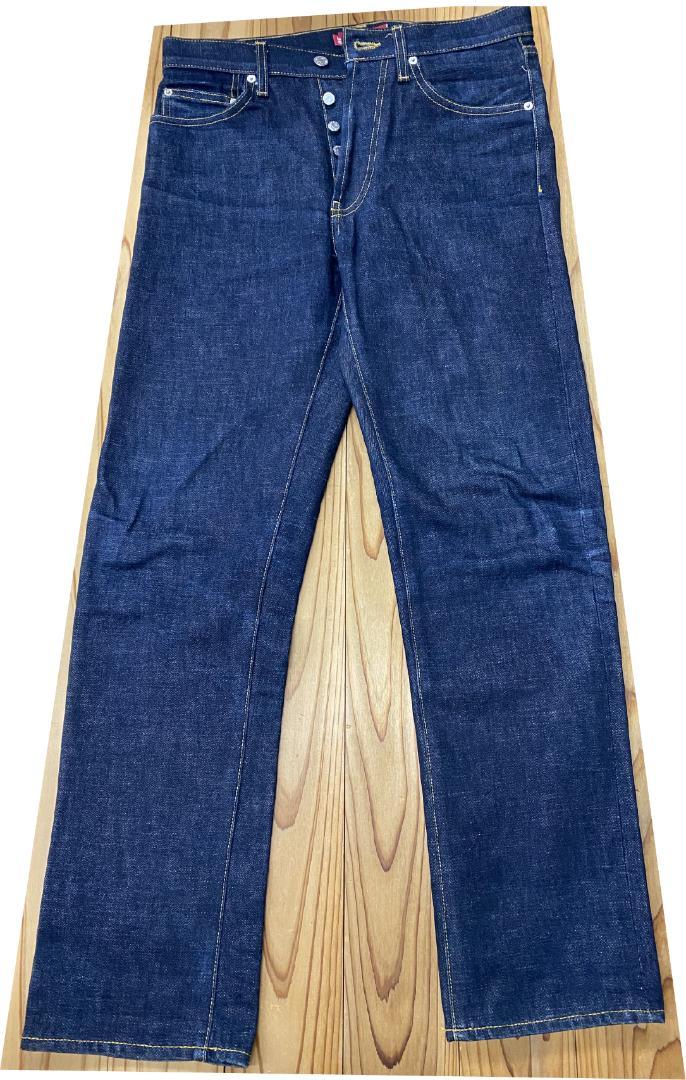 Levi's ダークグレー ストレートデニム Levi's ダークグレー ストレートジーンズ パンツ