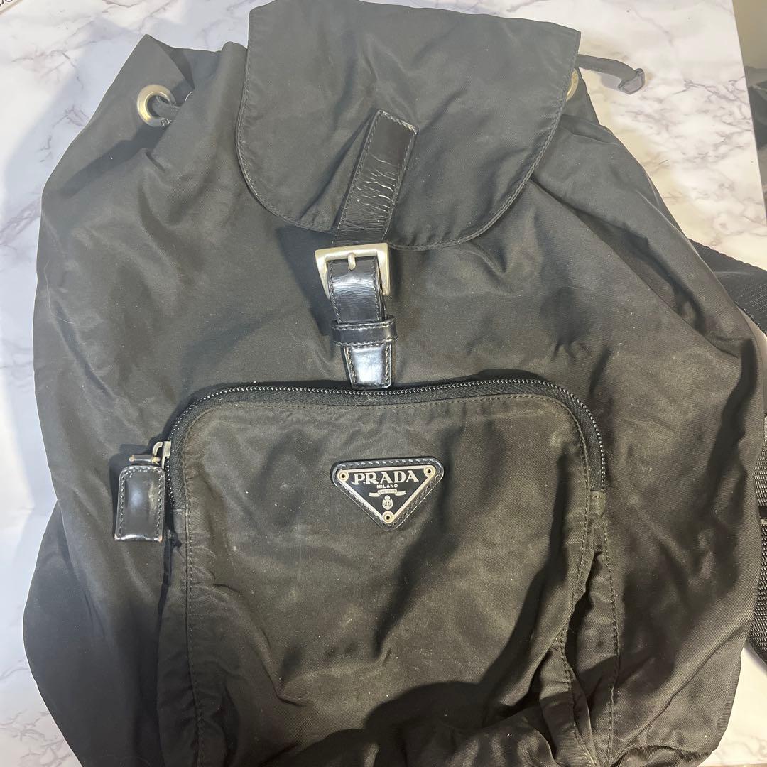 プラダ PRADA リュック 黒色