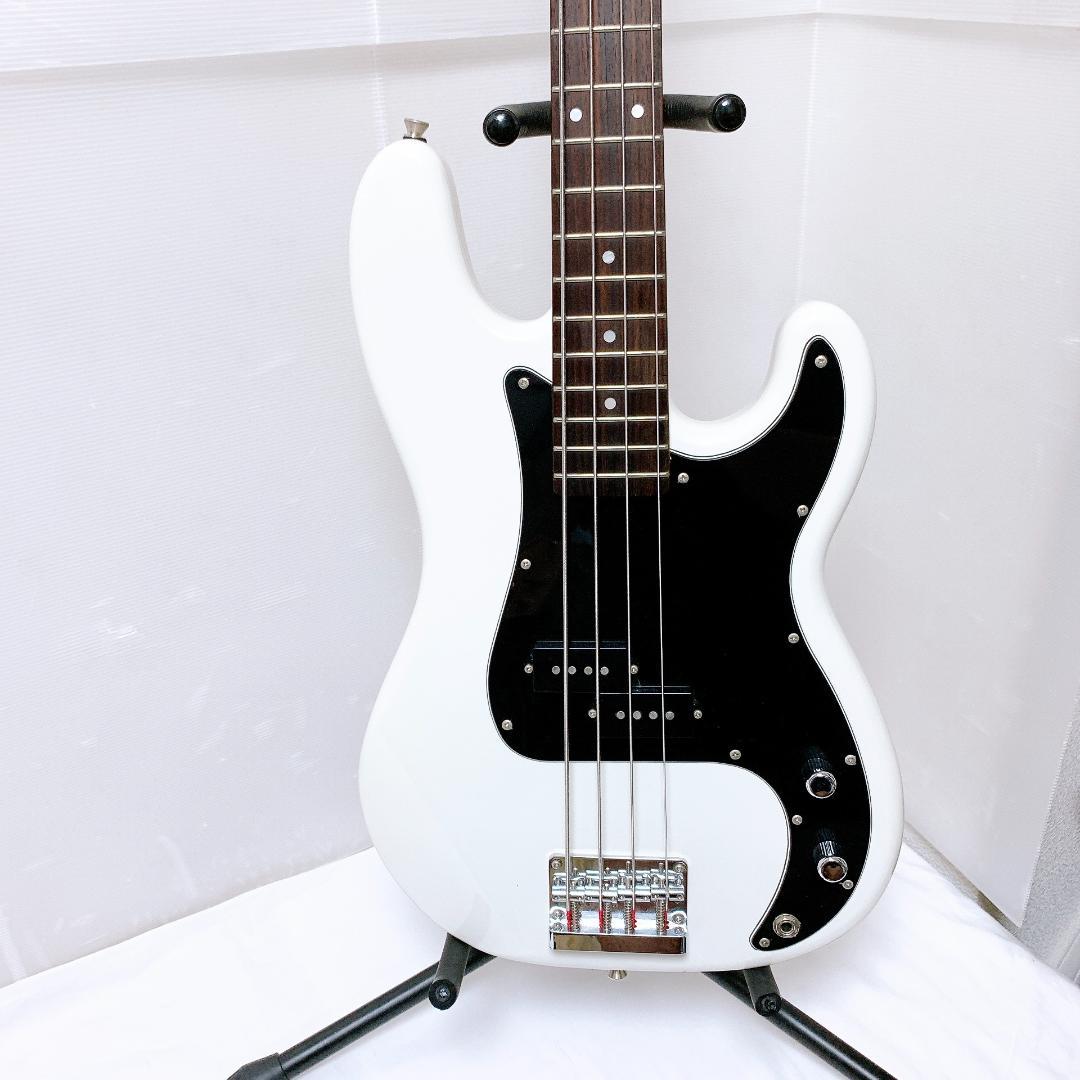 美品 初心者向けエレキベース Precision Bass プレベ 白