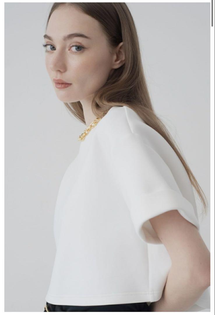 トップス maison de Dolce. forme tee/white