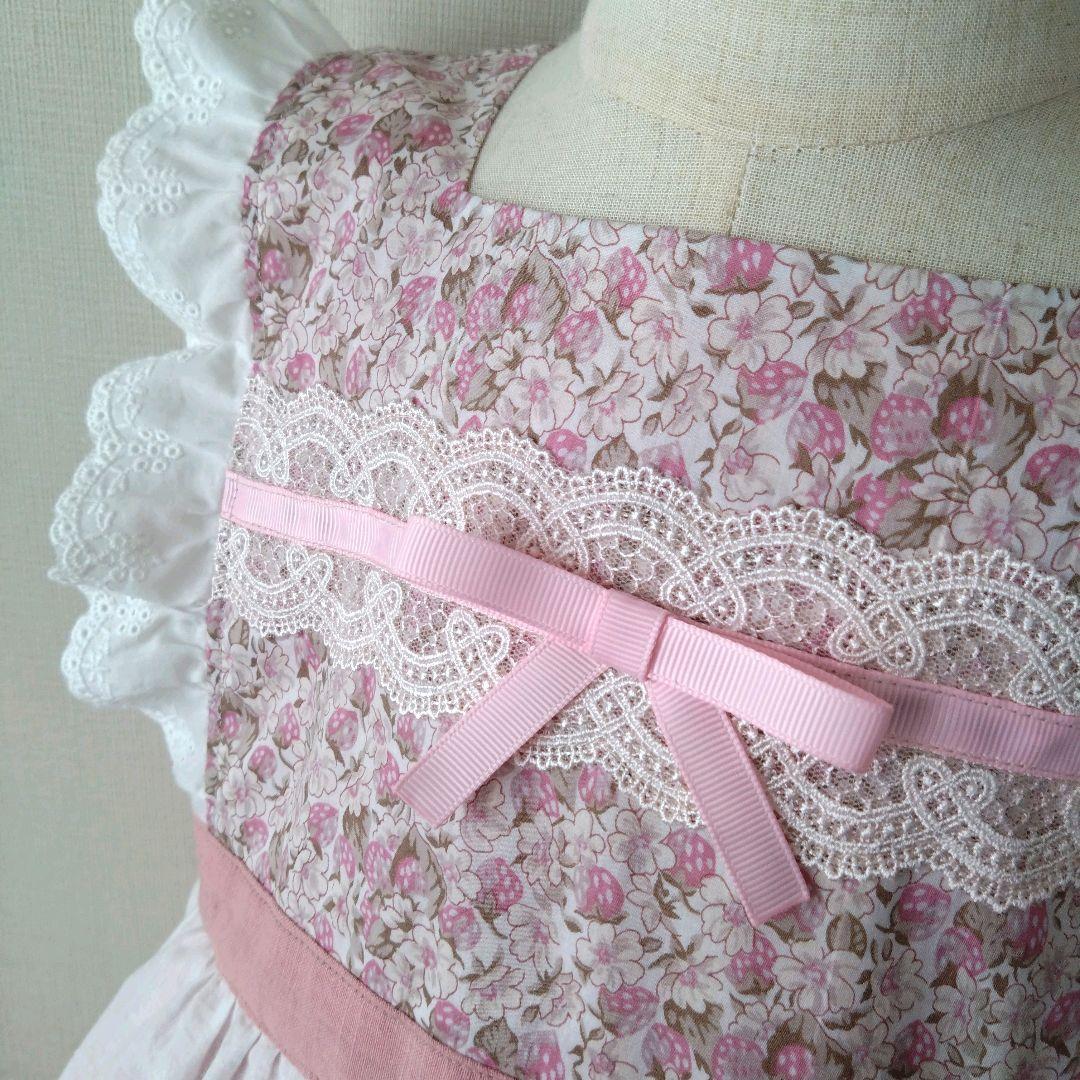 *511 ハンドメイド　ワンピース　エプロン　ドレス　リバティ いちご　110