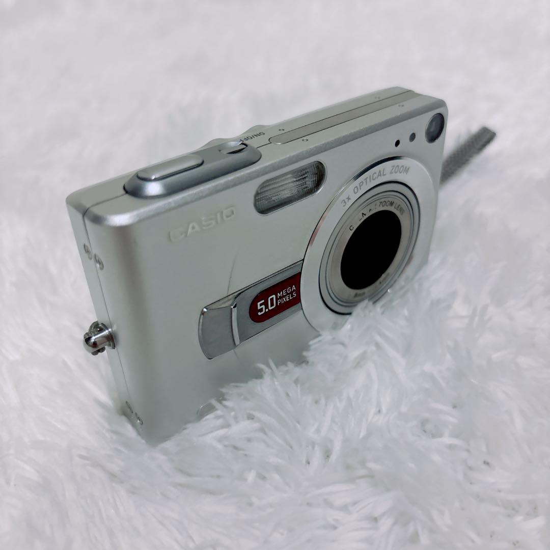 【美品】CASIO EX-Z50 シルバー コンパクトデジタルカメラ