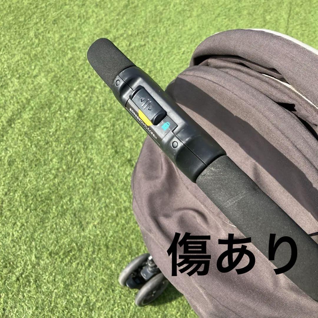 コンビ　ベビーカー　メチャカル　オート4キャス　simplight