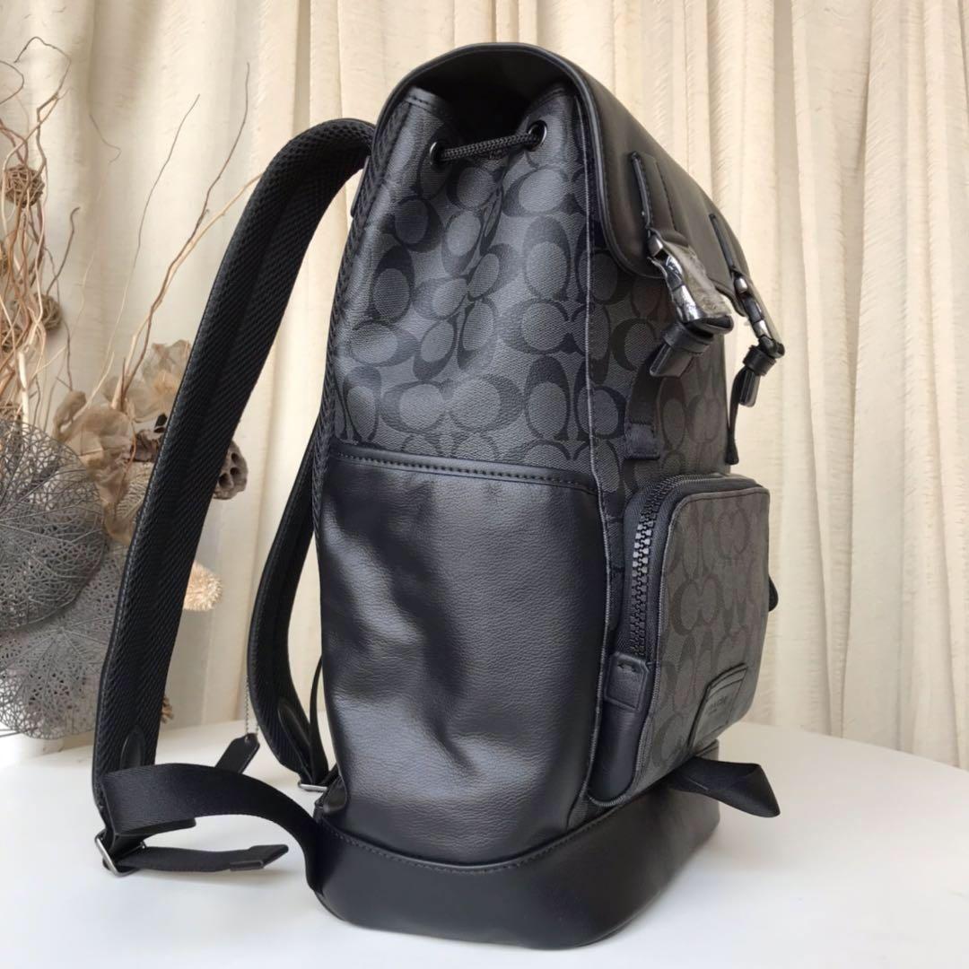 新品 COACH トラック ブラック バックパック C2712