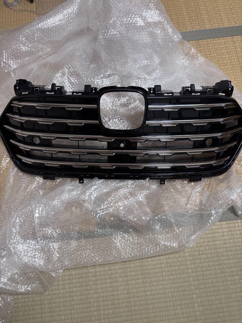 【美品】オデッセイ RC5 フロントグリル ダーククロームメッキ