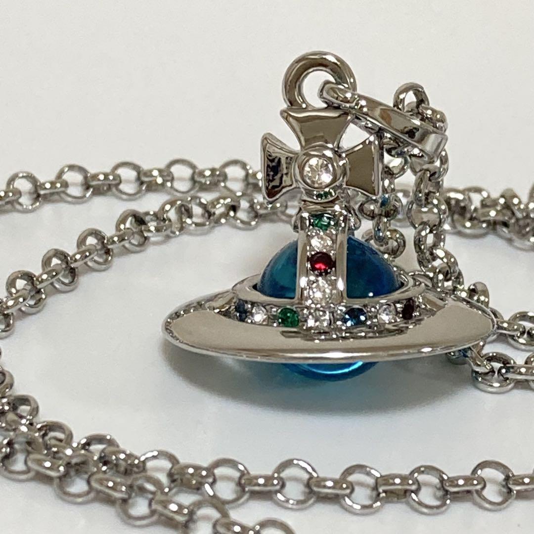 Vivienne Westwood タイニーオーブネックレス　ライトブルーマルチ