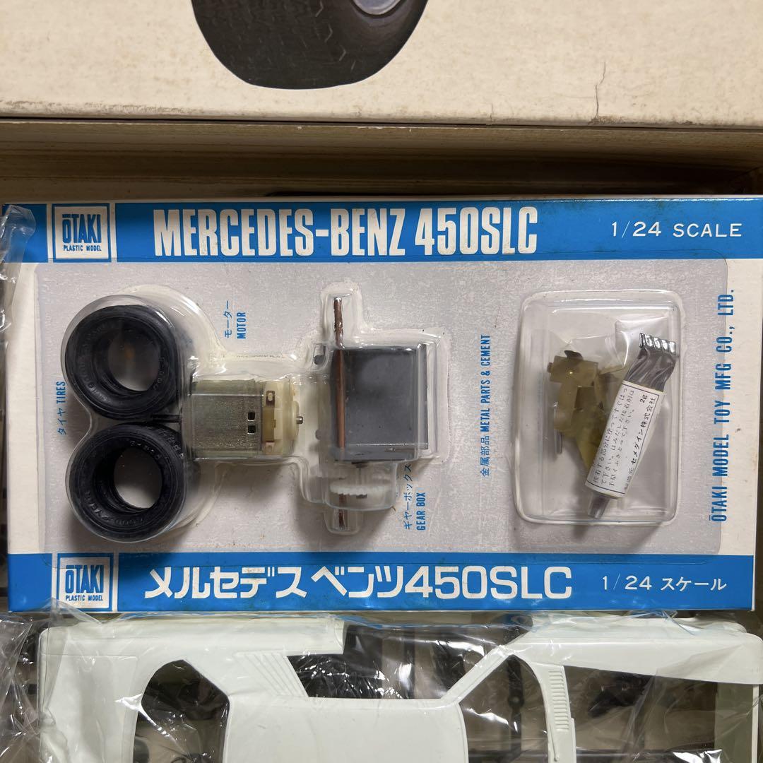 オオタキ製　1/24メルセデスベンツ450SLC (アメリカ仕様)