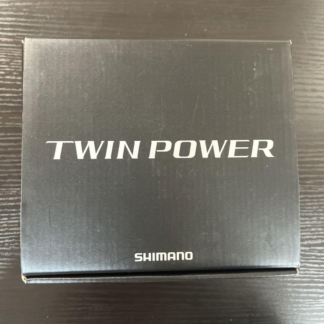 【新品未使用】シマノ TWIN POWER 2500S ②