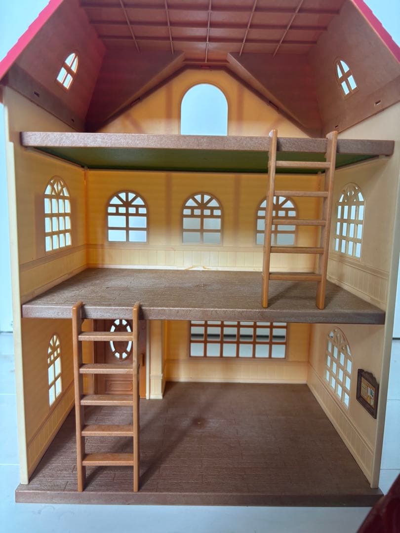 3階建てのおしゃれなお家 家具