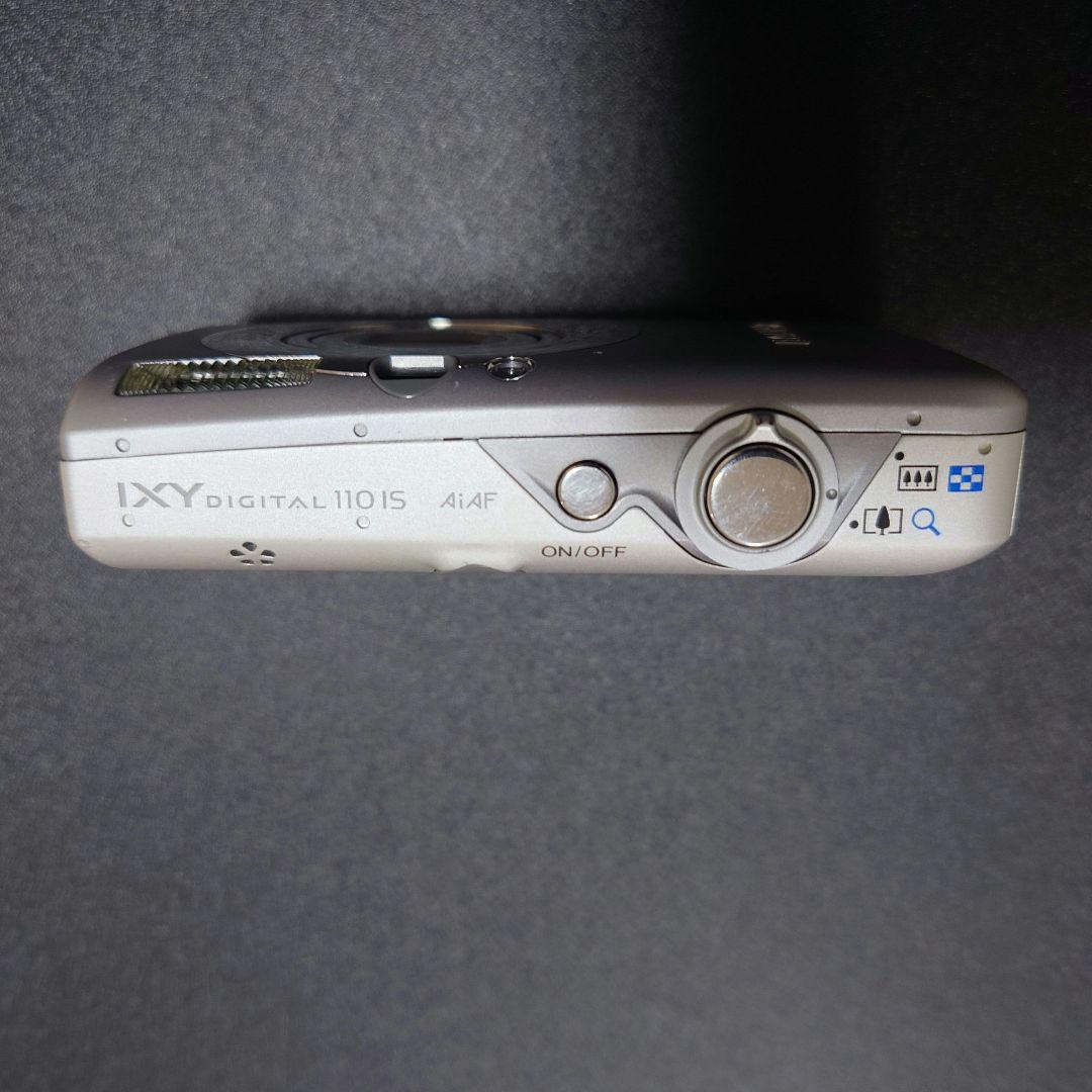 Canon キャノン IXY 110 IS コンパクトデジタルカメラ　シルバー