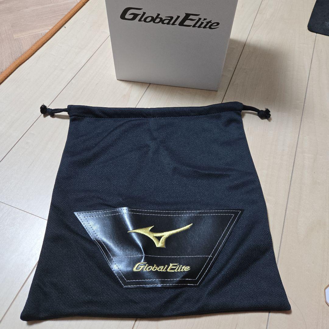 未使用　Global Elite 硬式グローブ 左　外野手用 レッド