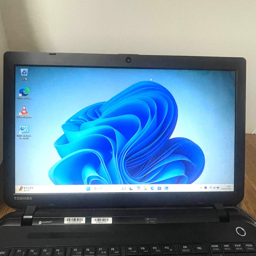 TOSHIBA satellite B25/23MB win11