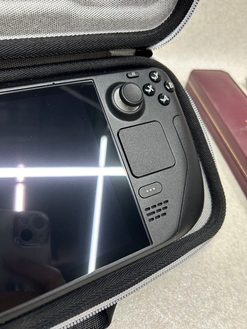 スチームデック 本体目立った傷や汚れなし