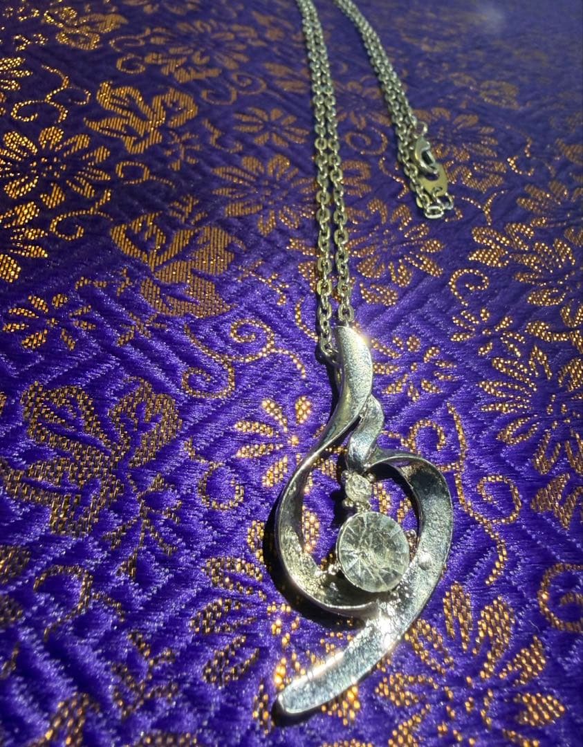 究極福神呪物 幸運度100倍、毎日飽きないほど大幸運が膨れ上がり続けるネックレス 究極福神呪物 幸運度100倍、毎日飽きないほど大幸運が膨れ上がり続けるネックレス