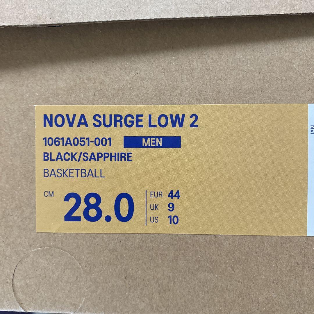 アシックス　NOVA SURGE LOW2