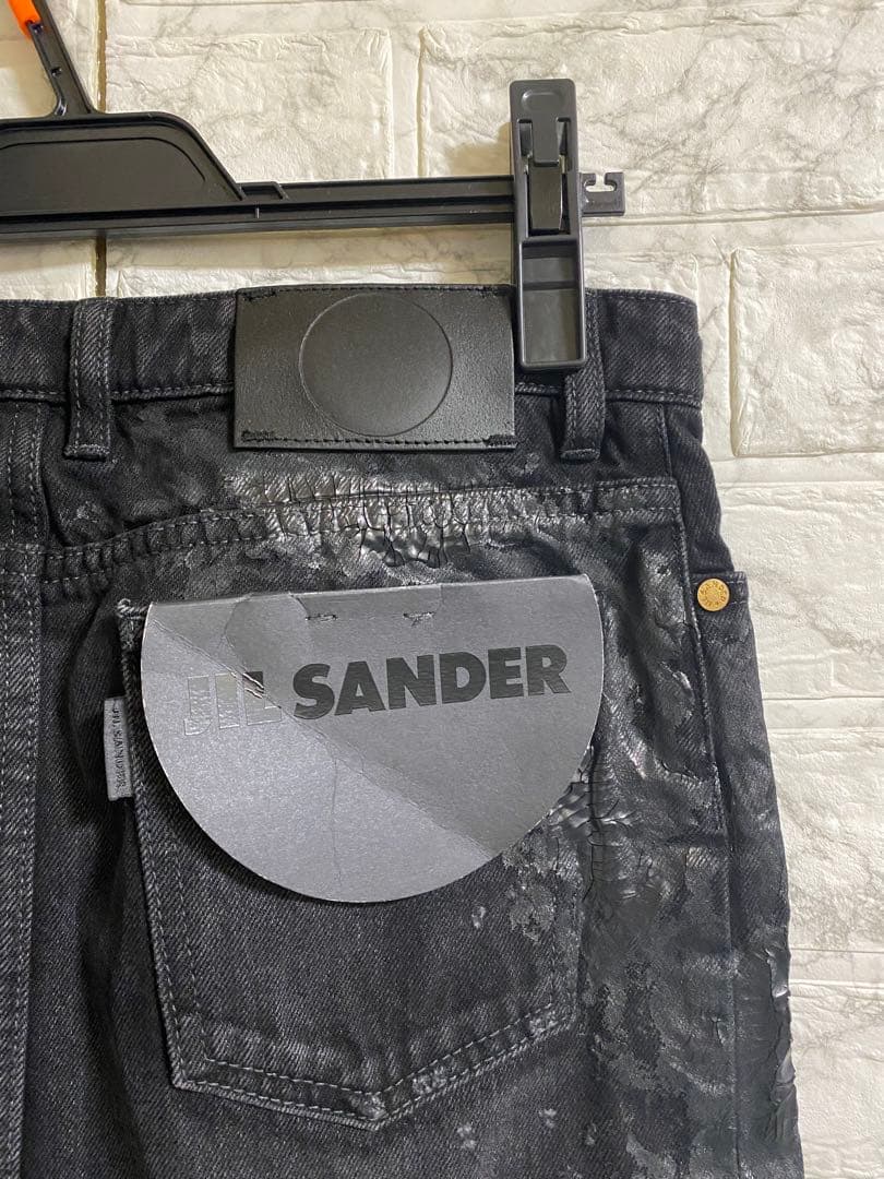 新品 ジルサンダー ブラック デニム スカート Jill sander ダメージ 新品 ジルサンダー ブラック デニム スカート Jill sander ダメージ