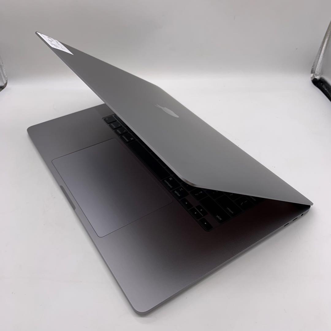i9 |