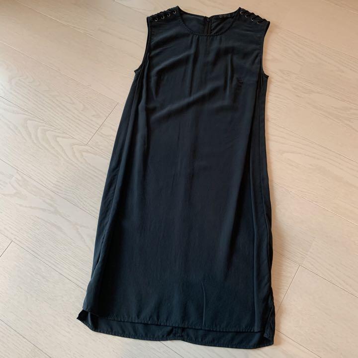 限定価格セール! 新品 黒 膝丈ワンピース 無地 シンプル 秋コーデ