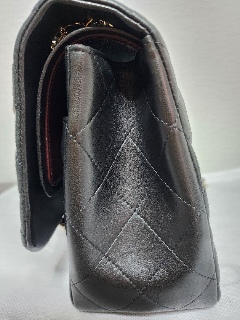 美品 CHANEL マトラッセ チェーンショルダー30 美品 CHANEL マトラッセ チェーンショルダー30