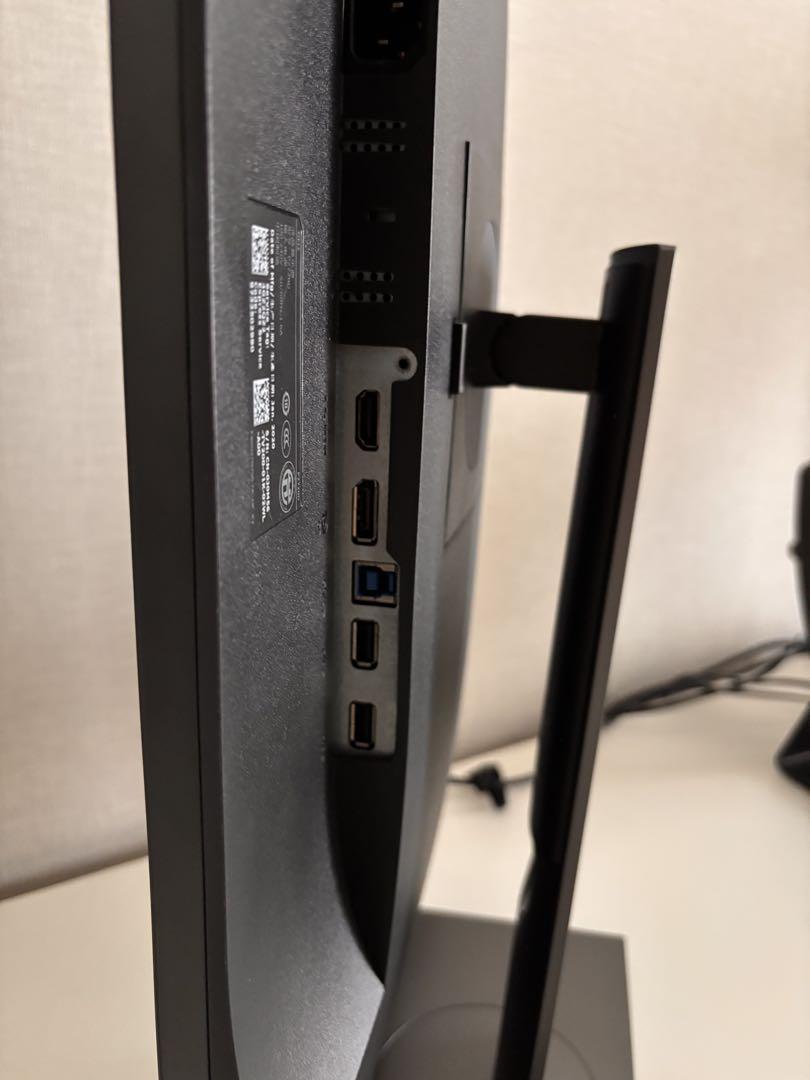 Dell 27インチモニター P2720D