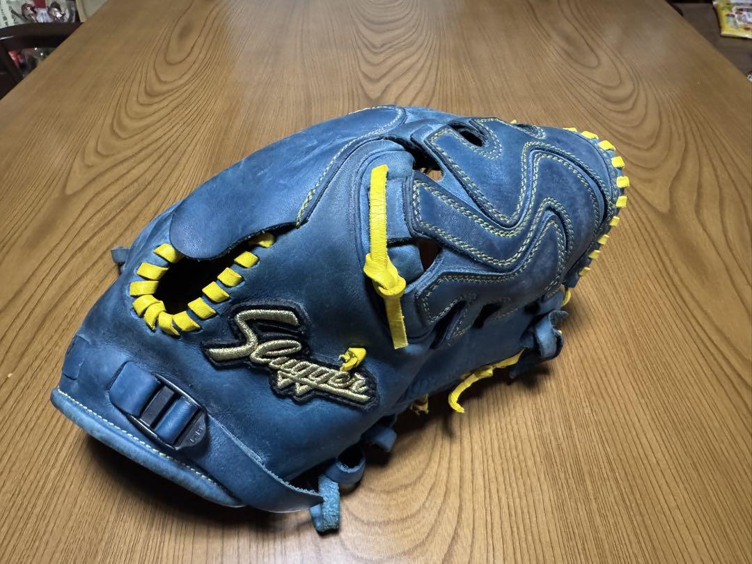 【久保田スラッガー】ピッチャー用オーダーグローブ　青 袋付き
