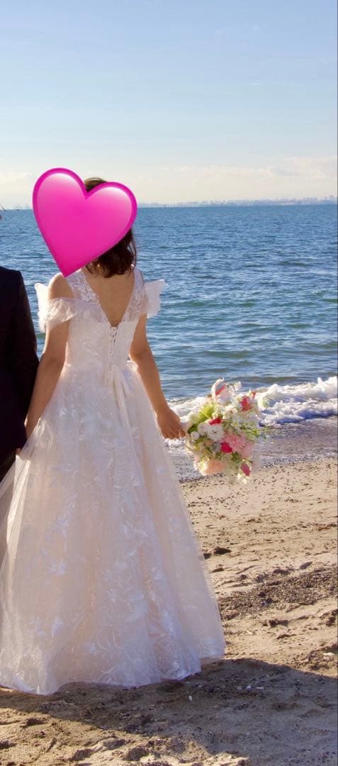 ウエディングドレス