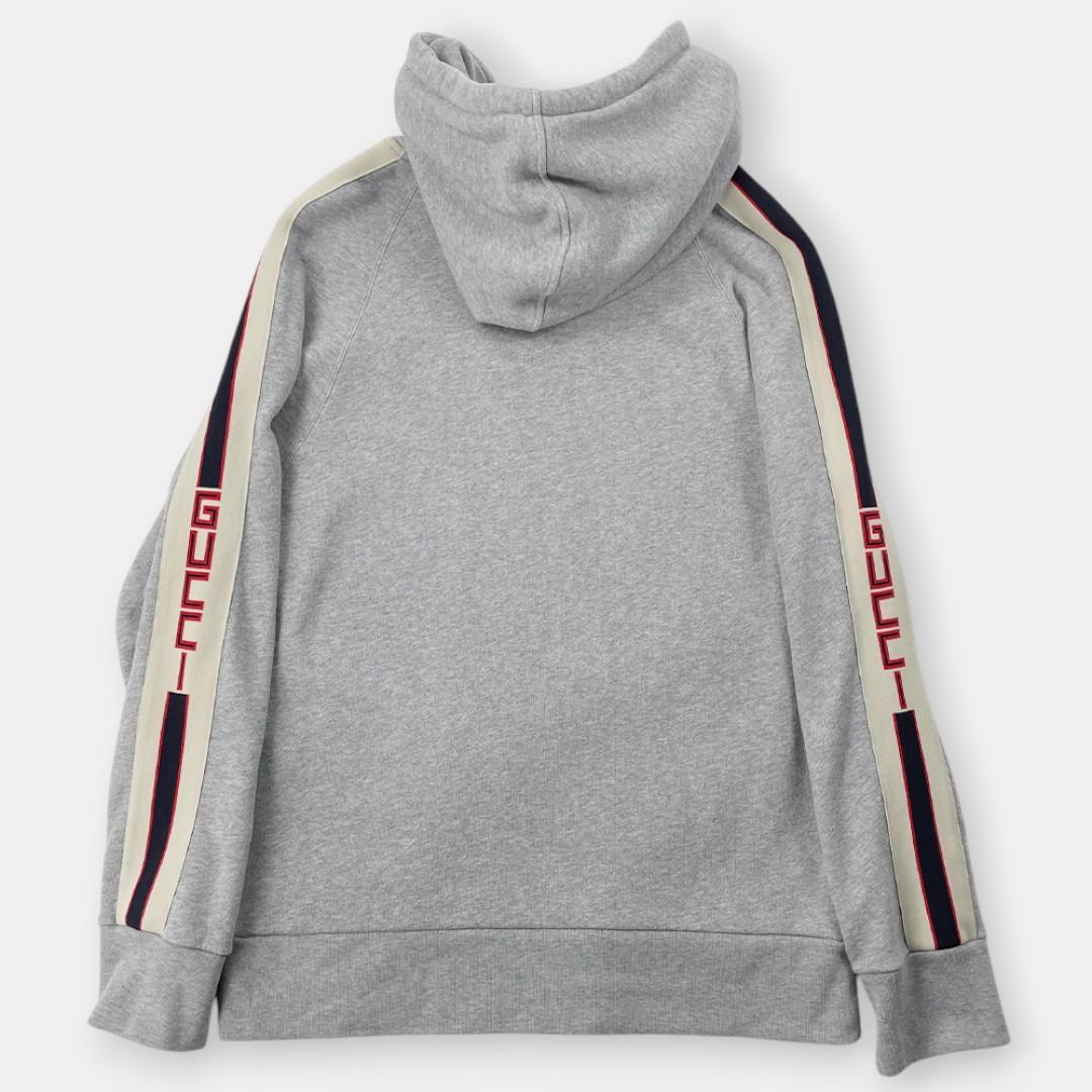 【話題】GUCCI グッチ ロゴ プルオーバー パーカー GUCCI グッチ ロゴ スウェットプルオーバーパーカー アイボリー