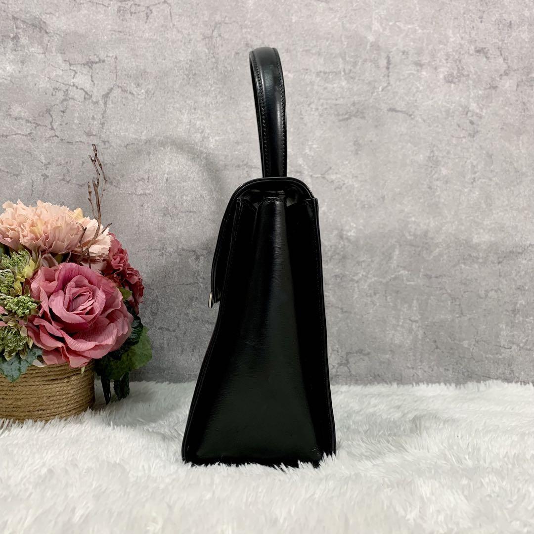 希少】 GIVENCHY ハンドバッグ ボローディア レザー 4G ブラック