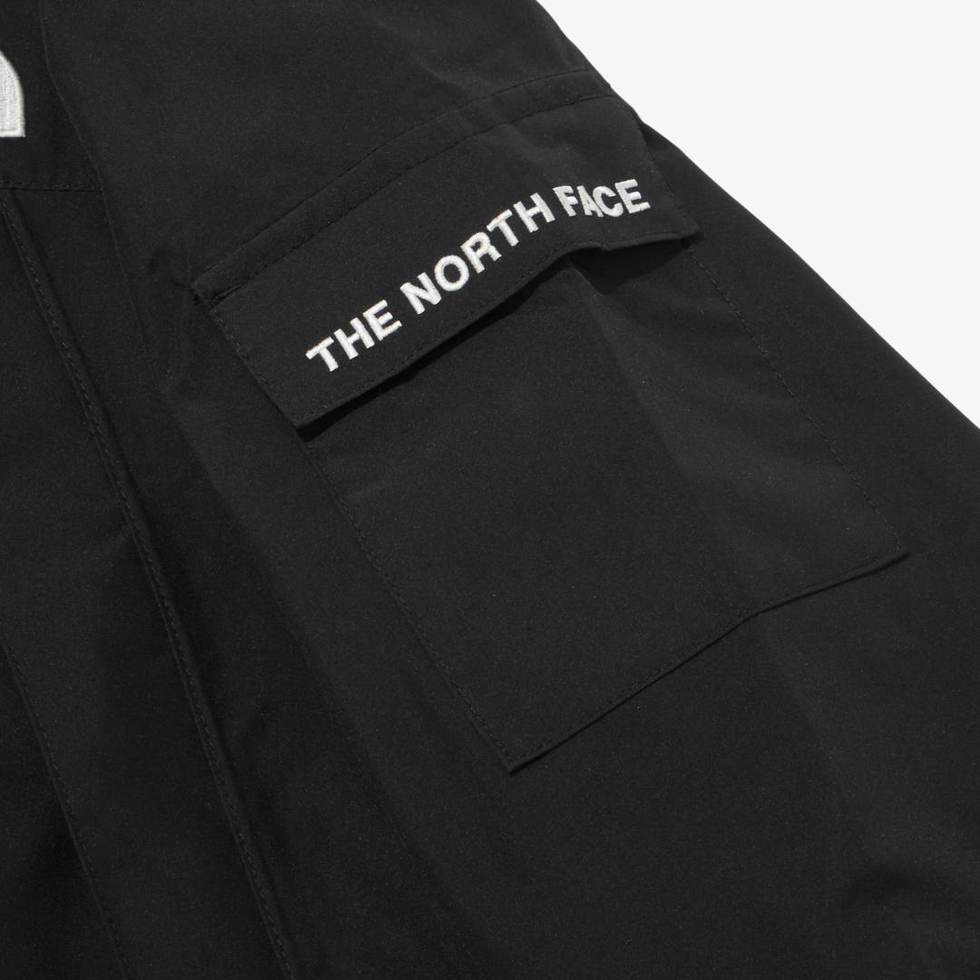 THE NORTH FACE KIDS パーカー ブラック 140㎝ THE NORTH FACE KIDS パーカー ブラック 140㎝