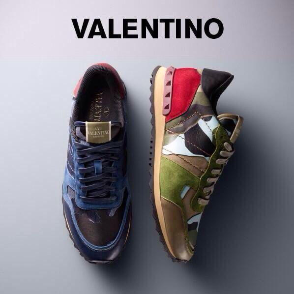 ★【VALENTINO】大人気シリーズ、メンズスニーカー