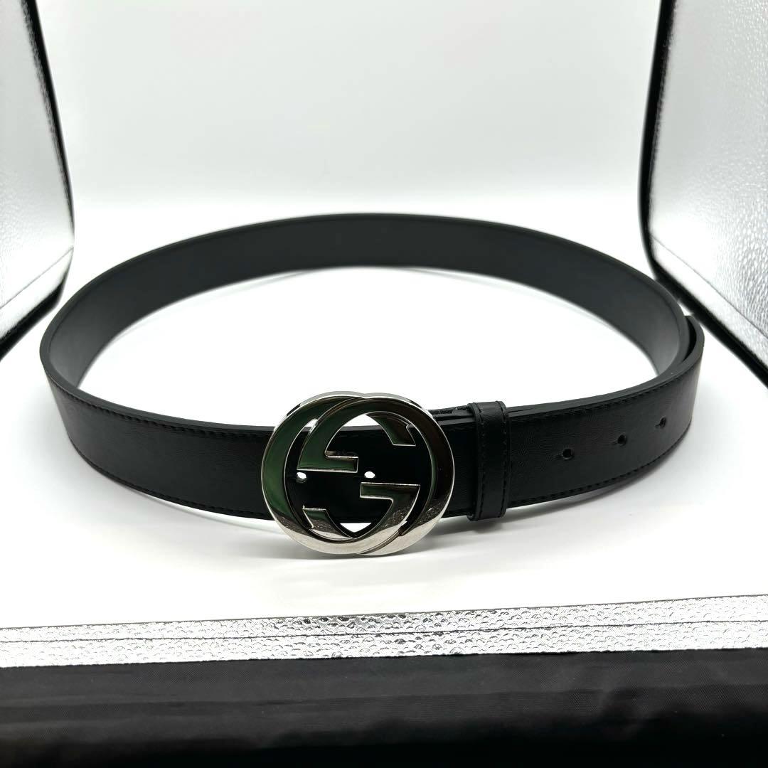 GUCCI   インターロッキング シルバー 金具 デカロゴ　ベルト黒