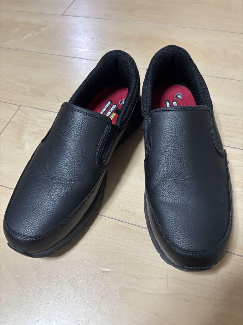 ✨美品✨SKECHERS ブラック スリッポン　サイズ26.5㎝