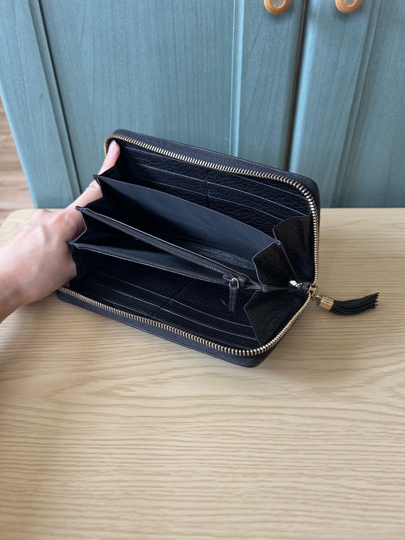 Gucci ブラックレザー 長財布 タッセル付き