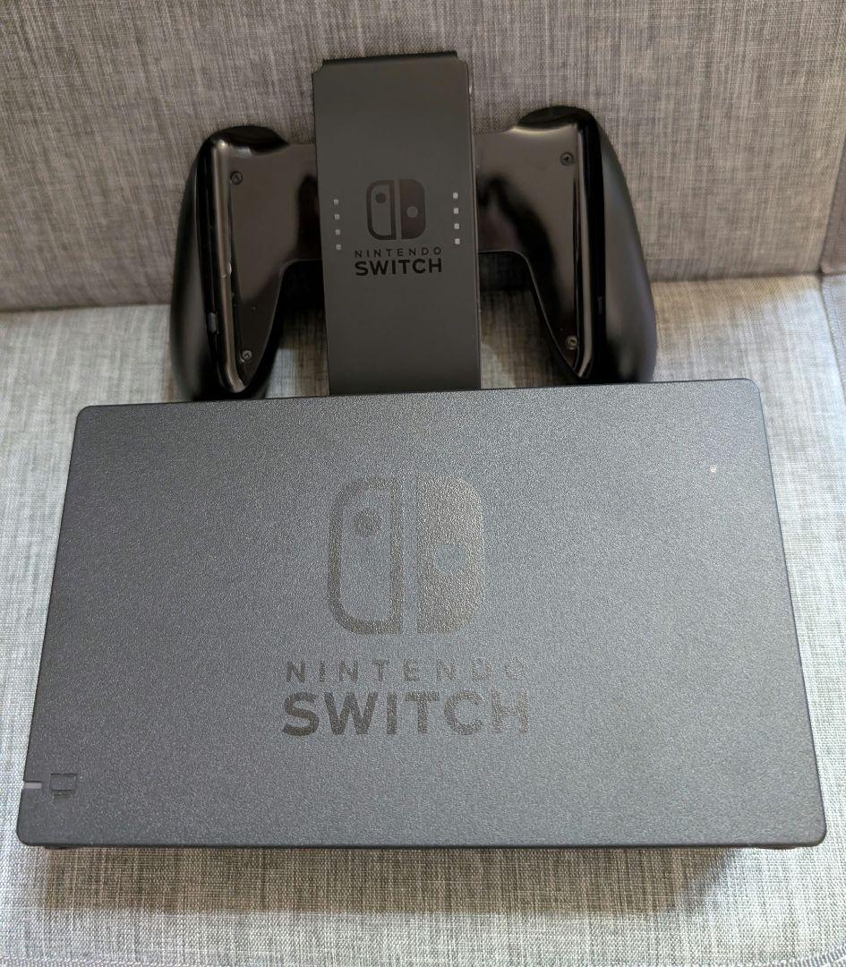 Nintendo Switch 本体 オマケのSDカード
