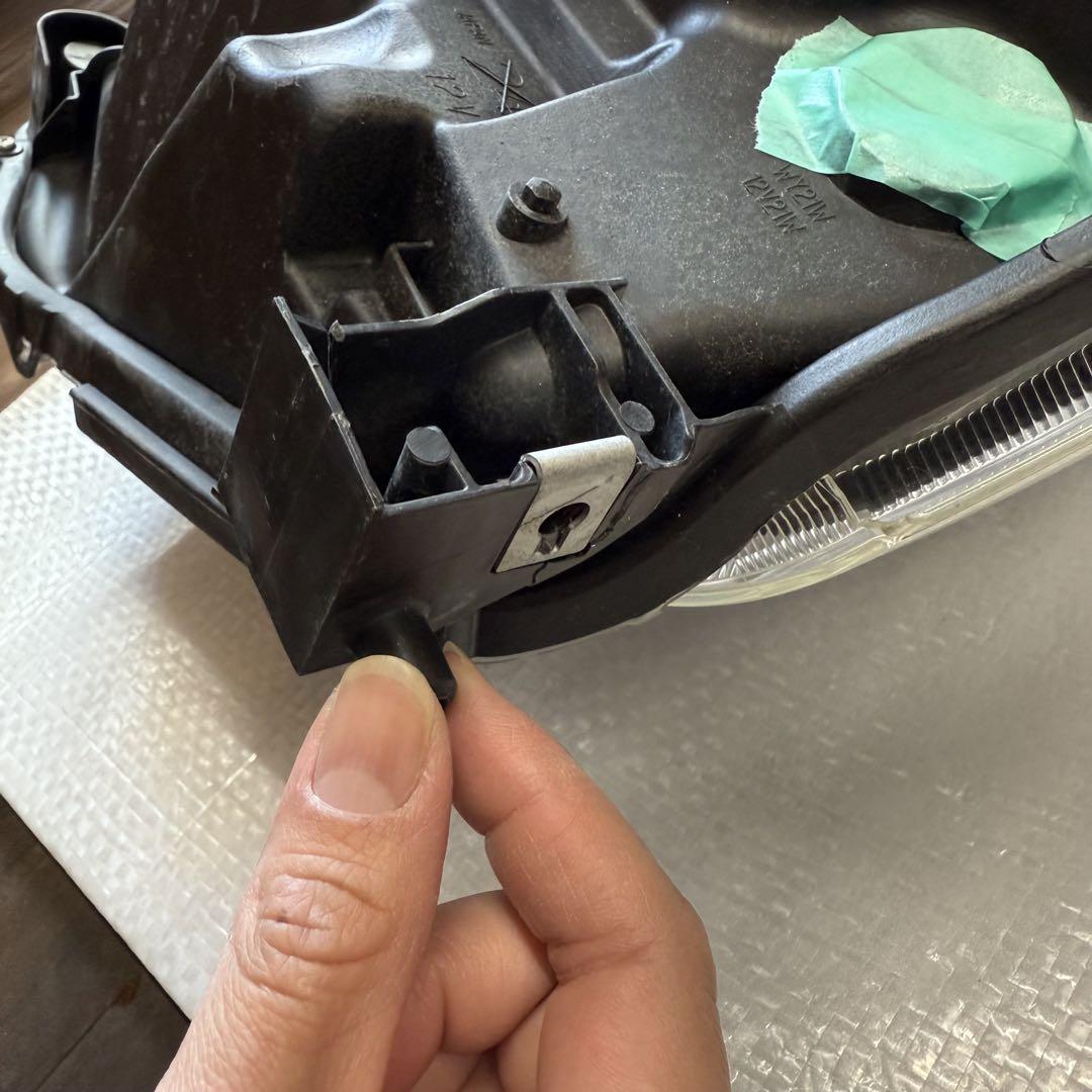 【ジャンク品】ダイハツ LA350S ミライース ヘッドライト