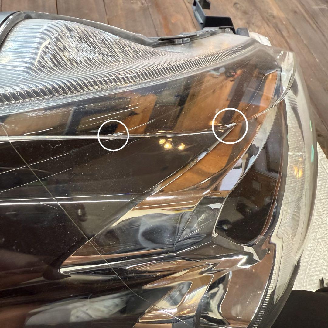 【ジャンク品】ダイハツ LA350S ミライース ヘッドライト