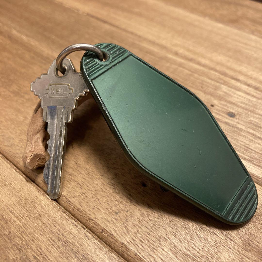 US仕入れ ビンテージ モーテルキー ホテル キーホルダー 真鍮
