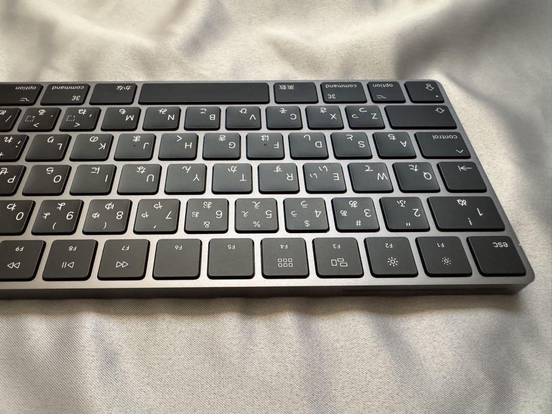 Magic Keyboard テンキー付JIS MRMH2 J/A Apple Magic Keyboard テンキー付き (JIS) MRMH2J/A [スペース