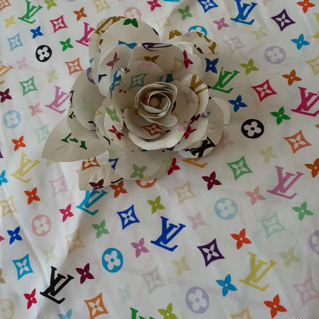 ルイヴィトン コサージュ