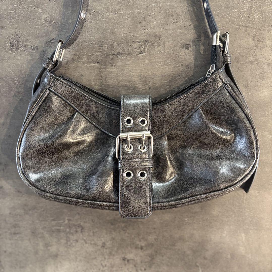 00s archive one shoulderbag gimmick y2k