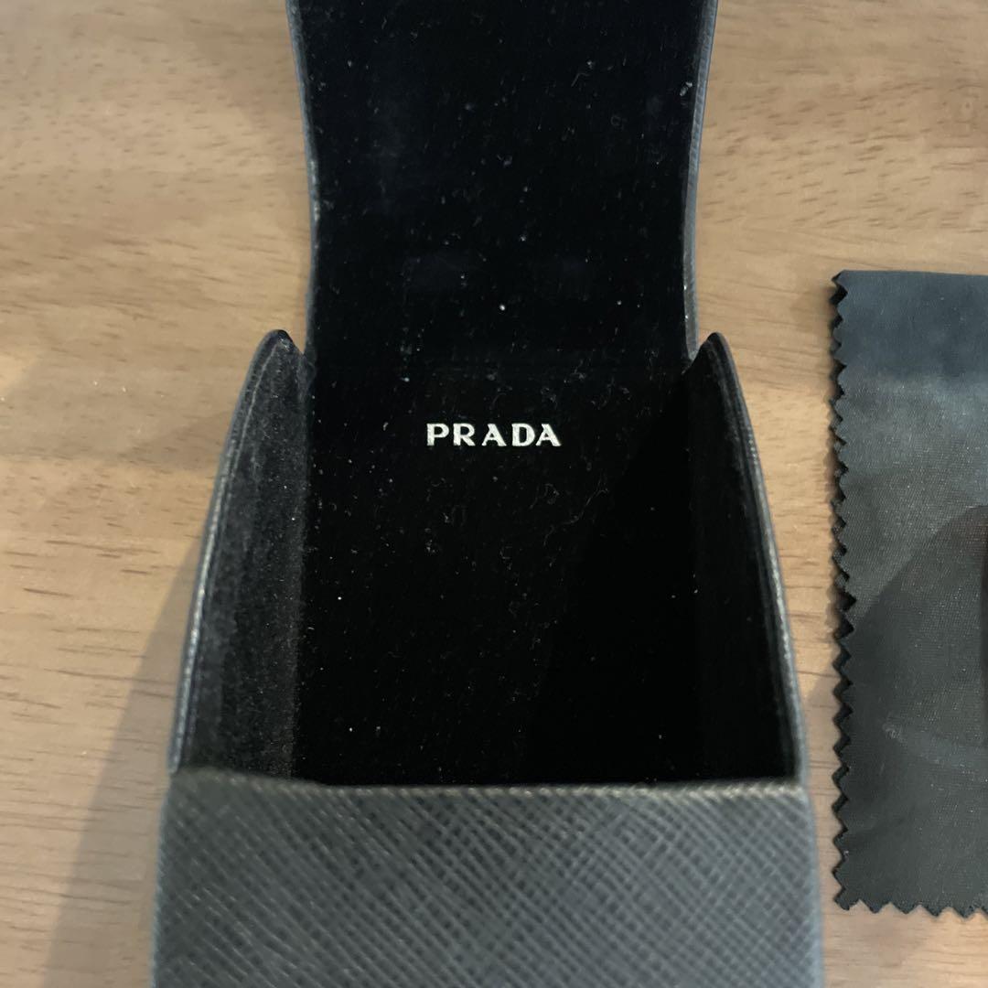 PRADA グラデーションレンズ サングラス