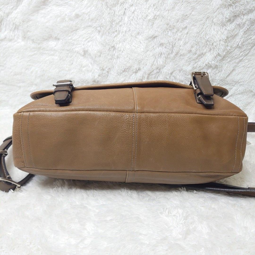 COACH コーチ