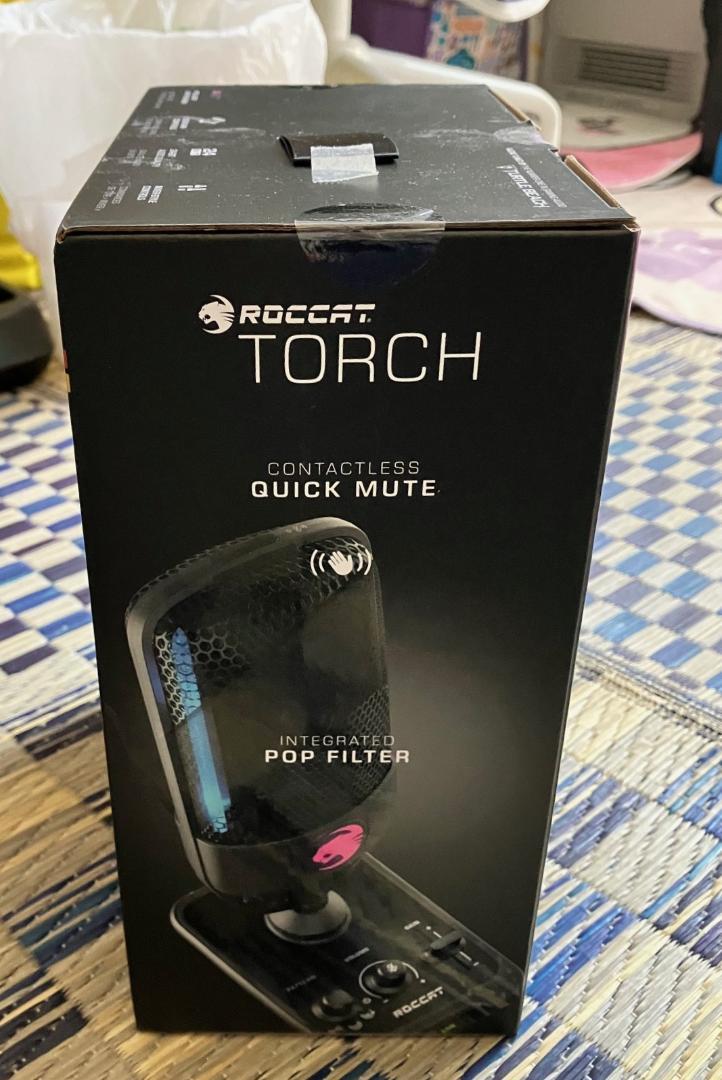 ROCCAT　ゲーミングマイク　Torch ROC-1４-９１０（ブラック）