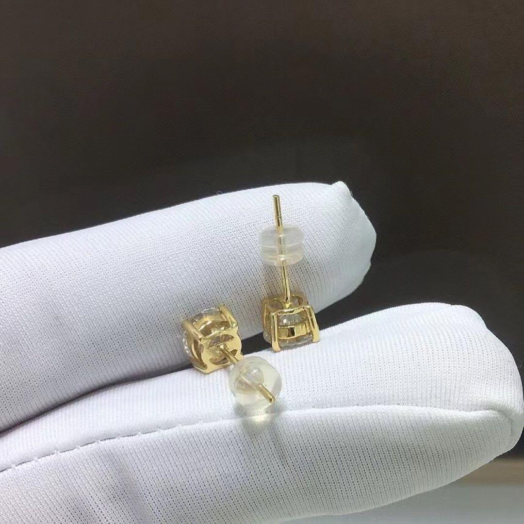 割引価格 newデザイン】輝くモアサナイト ピアス K18YG アクセサリー
