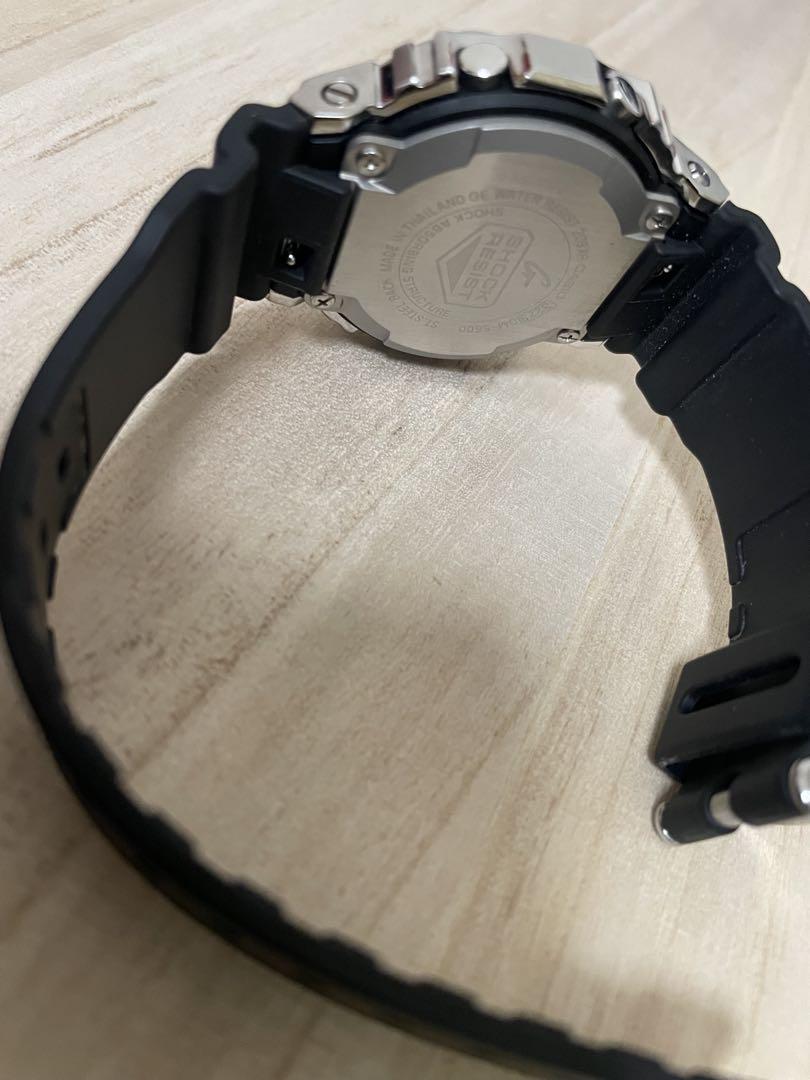 【ほぼ新品】CASIO G-SHOCK GM-5600-1JF